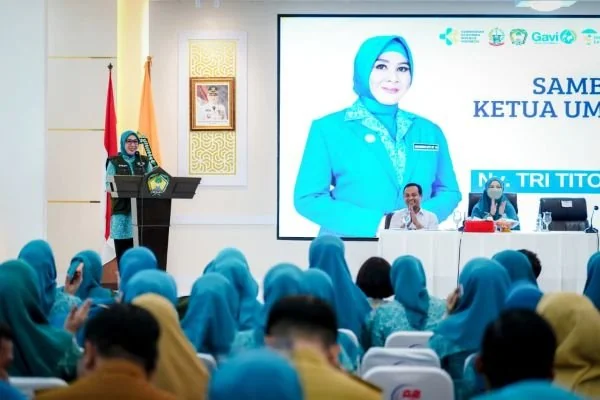 Ketgam: Ketua Umum TP PKK Pusat, Tri Tito Karnavian pada  kegiatan Monev Imunisasi Zero Dose tingkat provinsi (dok. Ist)