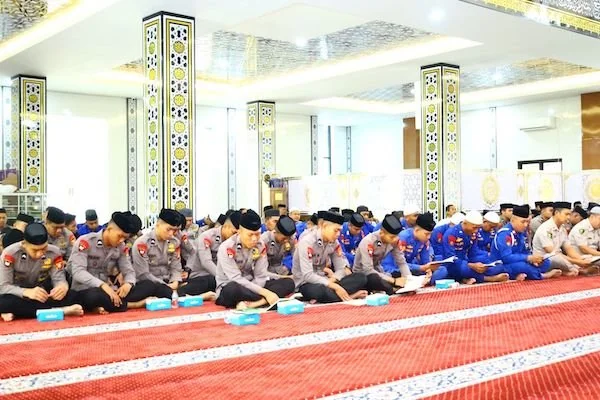 Kegiatan Zikir dan Doa bersama Polda Sulsel menjelang Hari Bhayangkara ke 79 (Dok:Ist)