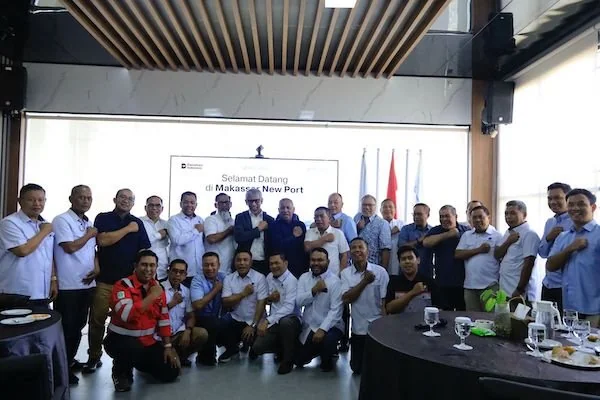 Konsolidasi yang dilakukan menjadi bagian dari upaya memperkuat kolaborasi antara Pelindo dan pelaku usaha logistik (Dok: Ist)
