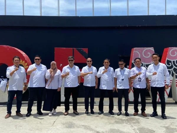 Jajaran Perumda Parkir Makassar Raya. Dok. Ist