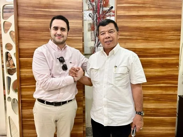 Bupati Bulukumba Andi Muchtar Ali Yusuf menerima audiensi Mr. Ali Hadji, Senior Executive Investment & Fortofolio Manager Of JTA Internasional Investment Holding Qatar (Dok : Ist).