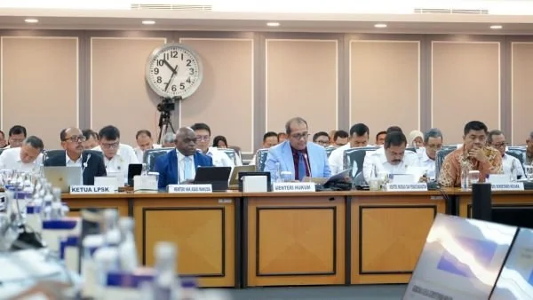 Rapat Kerja terkait Penetapan Hasil Rekonstruksi Anggaran Kementerian/Lembaga Tahun 2025 dengan Komisi XIII DPR RI (Dok : Ist).