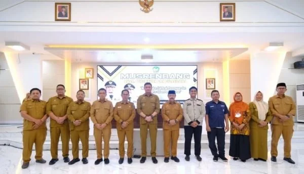 Bupati Gowa, Adnan Purichta Ichsan di Rumah Jabatan Bupati Gowa, Selasa, (19/3).