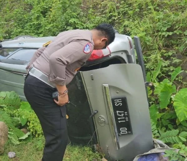 Kondisi mobil usai mengalami kecelakaan (Dok : Ist).