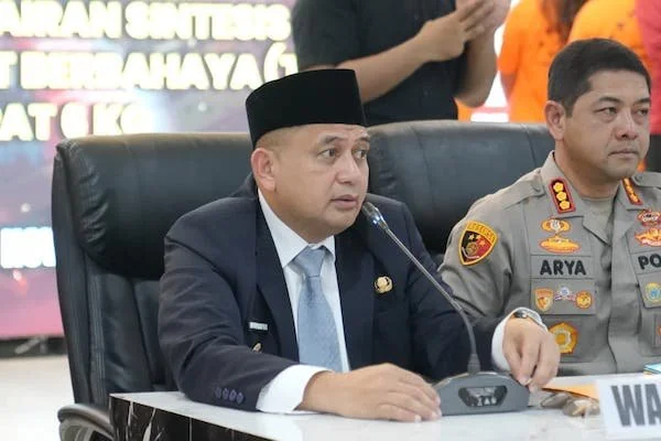Wali Kota Makassar, Munafri Arifuddin (Appi), saat Menghadiri Press Conference Pengungkapan Kasus Tindak Pidana Narkotika dan Pemusnahan Barang Bukti Narkotika (Dok: Ist).