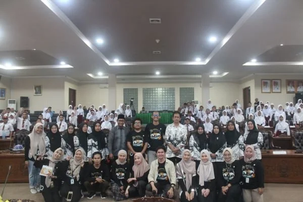 LKP SOBBI kembali menggelar event Kompetisi Berbahasa Inggris Tingkat Sekolah Dasar Se-Kabupaten Soppeng dengan total hadiah Rp4,5 juta.