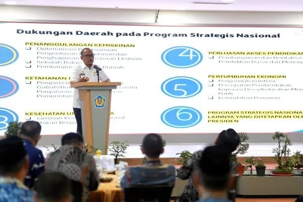 Gubernur Sulbar Suhardi Duka saat menghadiri acara Stakeholders’ Day Tahun 2026 Direktorat Jenderal Perbendaharaan Provinsi Sulawesi Barat (dok:ist)