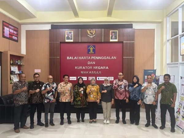 Karo Keuangan Hingga Perencanaan Setjen Kemenkum Sambangi BHP Makassar. (Dok: Ist)