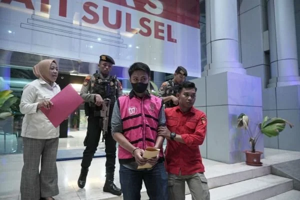 Penangkapan MS oleh Kejati Sulsel (Dok: Ist).