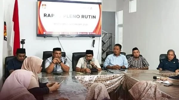 Rapat Pleno KPU Jeneponto. (Dok: Ist)