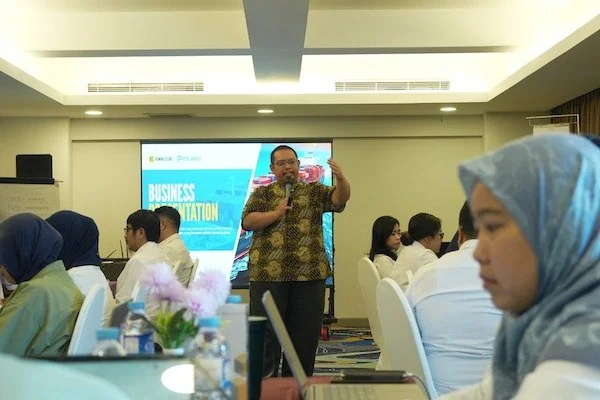 Pelaksanaan pelatihan business presentation skill oleh Pelindo Regional 4 (Dok: Ist)