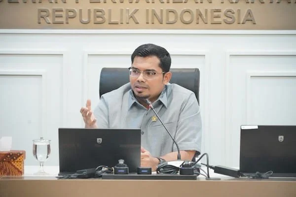 Anggota Komisi VII dari Fraksi Partai Keadilan Sejahtera (PKS), Izzudin Al-Qassam Kasuba, (Dok: Ist).