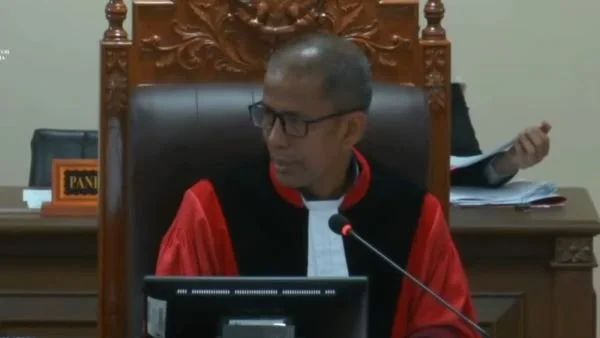 Ketua Majelis Sidang MK, Saldi Isra (Dok : Int).