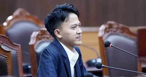 Pemohon dalam sidang Pemeriksaan Pendahuluan Permohonan Nomor 49/PUU-XXIV/2026 menguji Hak Anak Atas Pelayanan Kesehatan dan Jaminan Sosial (Dok: Ist)