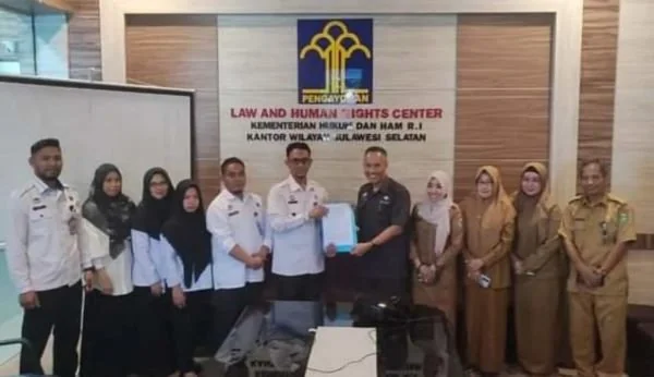 Kanwil Kemenkumham Sulawesi Selatan melakukan harmonisasi produk hukum sejumlah kabupaten/kota.