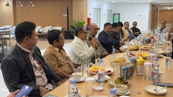 Kegiatan Ngobrol Santai yang digelar di Kantor OJK Provinsi Sulawesi Selatan dan Sulawesi Barat (Dok: Ist)