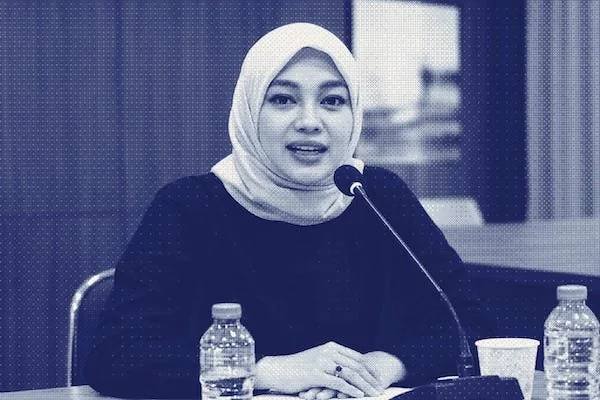 Sitti Nurliani Khanazahrah [Penulis, Dosen & Pegiat Filsafat]