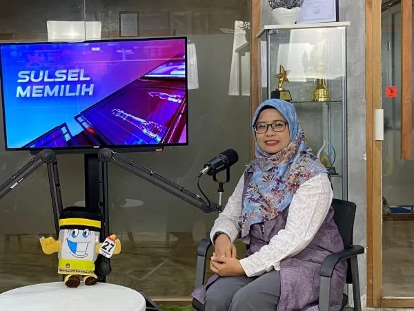 Peneliti dan Konsultan Politik, Andi Sri Wulandani saat podcast KabarMakassar yang bertajuk Sulsel Memilih (Dok : KabarMakassar).