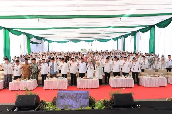 Pelaksanaan Forum Edukasi dan Temu Bisnis Keuangan Syariah serta Santri Cakap Literasi Keuangan Syariah (Dok: Ist)