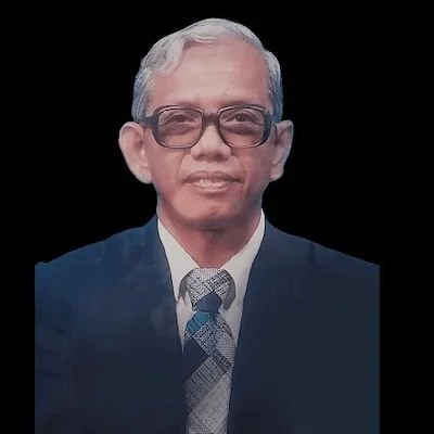 Guru Besar Ekonomi Unhas. Prof Halide. Dok. Ist