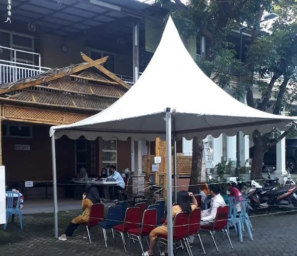 Kotak Suara Belum Tiba di TPS, Warga Bukit Baruga Antang, Makassar Sudah Antri