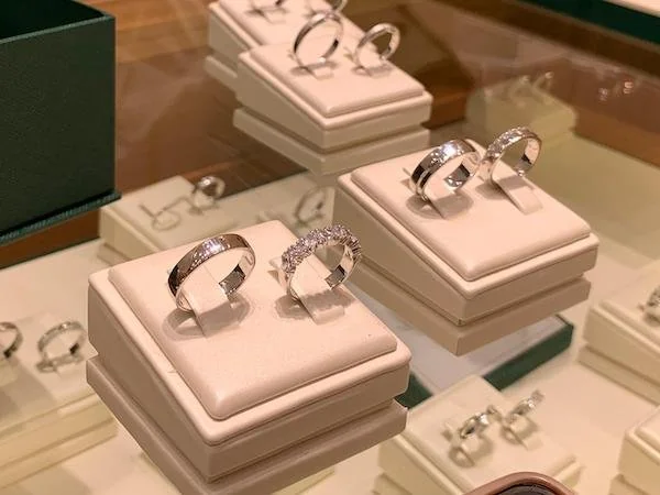 Koleksi produk cincin Spilla Jewerly (dok. Syamsi/Kabar Makassar)