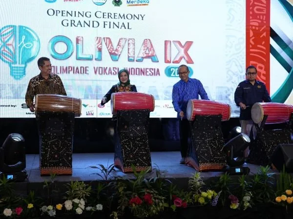 Fakultas Vokasi Universitas Hasanuddin (Unhas) menjadi tuan rumah penyelenggaraan Olimpiade Vokasi Indonesia (Dok : ist).