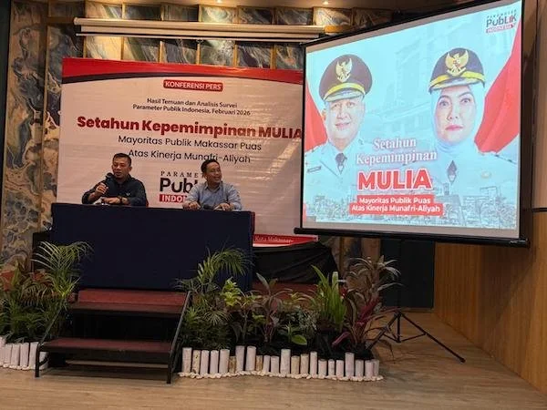 Suasana Konfresi pers Setahun Kepemimpinan Walikota Kota Makassar Munafri Arifuddin dan Wakil Wali Kota Makassar Aliyah Mustika Ilham (Dok: KabarMakassar)