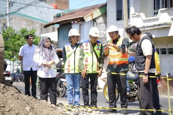 Bupati Bantaeng Tinjau Pengerjaan Dua Jembatan. (Dok: Ist)