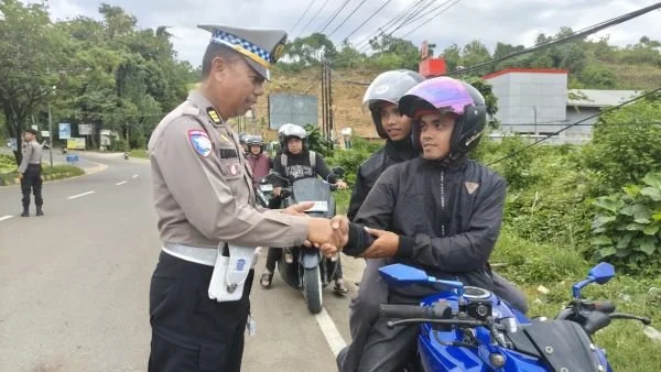 Ditlantas Polda Sulbar saat melakukan Operasi Marano (Dok : Ist).
