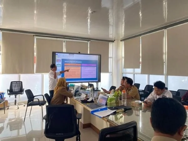 Rapat Koordinasi Penetapan Prioritas Wilayah/Komunitas Strategi Sanitasi Kabupaten (SSK) - Program Percepatan Sanitasi Permukiman (PPSP) Tahun 2025 (Dok : Ist).
