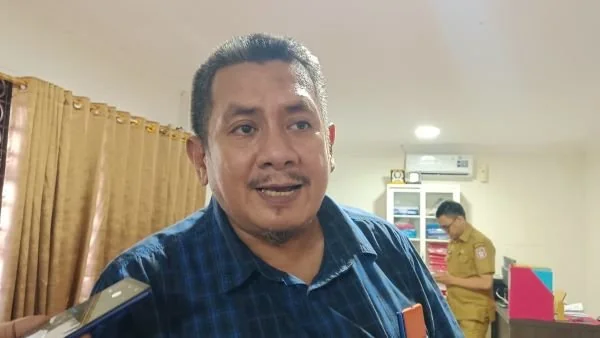 Ketua Komisi C DPRD Kota Makassar, Azwar Rasmin (Dok: Sinta KabarMakassar).