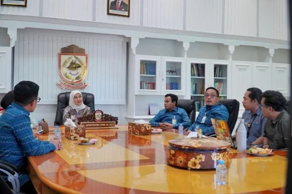 Rapat Tehnik Wakil Wali Kota Makassar Aliyah Mustika Ilham dengan dalam audiensi bersama jajaran BPJS Ketenagakerjaan, (Dok: Ist).