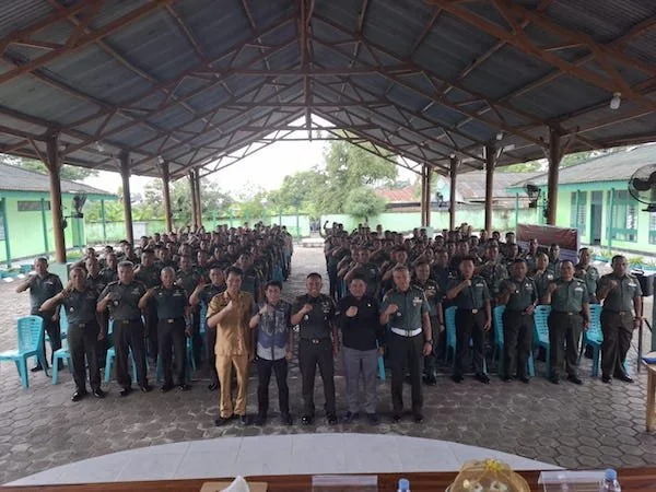 Bawaslu BulukumbaSosialisasi Netralitas TNI di Aula Kodim 1411 Bulukumba, Selasa (16/7/2024).