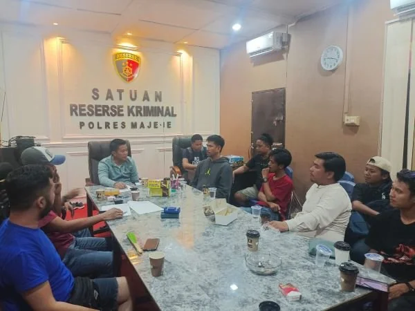 Pertemuan Satreskrim Polres Majene dengan mahasiswa Sekolah Tinggi Agama Islam Negeri (STAIN) Majene (Dok : Ist).