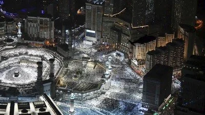 Tiga ulama Indonesia yang pernah dipilih sebagai imam Masjidil Haram, Mekkah, pada masa lalu. (VIA REUTERS/SAUDI PRESS AGENCY)