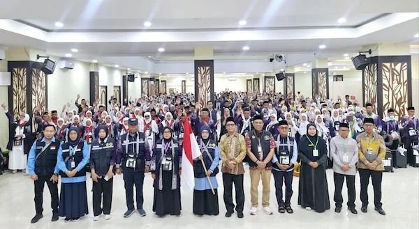 393 jemaah calon haji kloter 19 Embarkasi Makassar. Dok. Ist