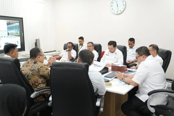 Wali Kota Makassar, Munafri Arifuddin, menerima audiensi PT Kalista Biru Nusantara, Dok: Ist).