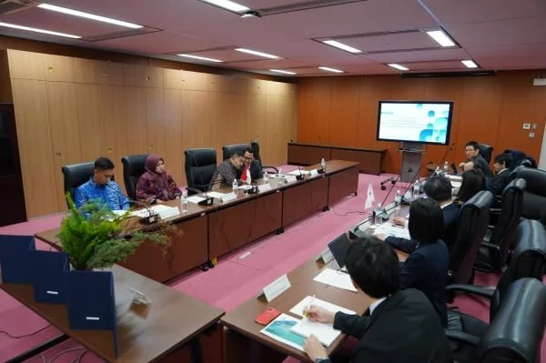 Pertemuan dengan MLIT (Ministry of Land, Infrastructure, and Transportation) di Jepang, (Dok: Ist).