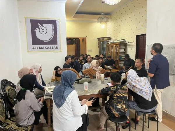 Diskusi bertajuk Antara Liputan dan Perlindungan: Membangun Jaring Pengaman Sosial Bagi Jurnalis (Dok. Ist).