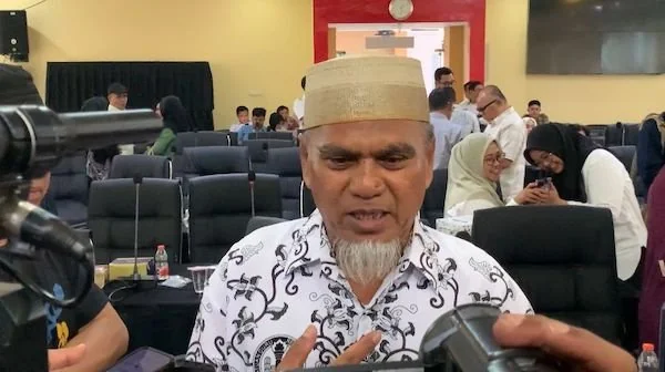 Guru SMA Negeri 1 Luwu Utara, Abdul Muis (dok. Syamsi/kabarMakassar)