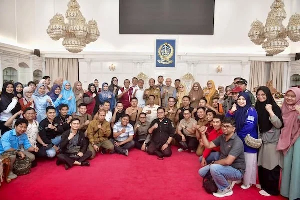 Pelepasan 100 nakes asal Sulsel ke Aceh Tamiang (dok. Ist)