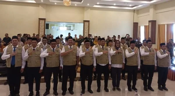 Pengukuhan PPIH Embarkasi Makassar 2026. (Dok: Ist)