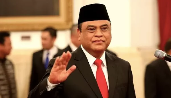 Eks Wakapolri Komjen Purn Syafruddin Kambo