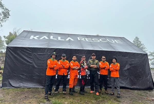 Personel Kalla Rescue saat bergabung dalam Operasi Siaga SAR Merah Putih di Gunung Bawakaraeng, Kabupaten Gowa (Dok: Ist)