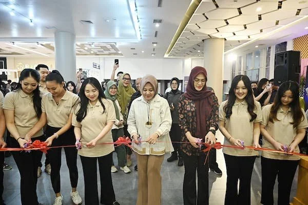 Wakil Gubernur Sulsel, Fatmawati Rusdi pada Grand Opening Cardea (Dok: Ist)
