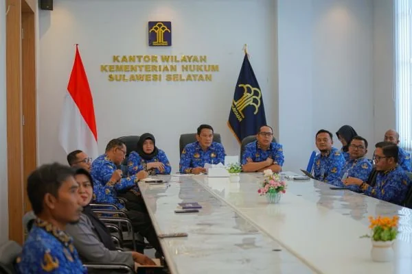 Kakanwil Andi Basmal Ajak Tim Kerja Sukseskan Penyelenggaraan Refleksi Kinerja Tahun 2025. (Dok: Ist)