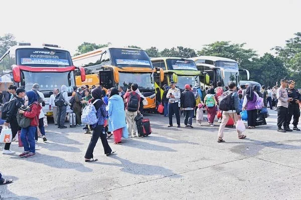 Ilustrasi Mudik Menggunakan Bus (Dok: Ist).