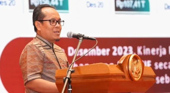 Deputi Direktur Layanan Manajemen Strategis dan Koordinasi Regional Kantor OJK 6 Sulampua Bondan Kusuma. Foto Humas Pemprov Sulsel