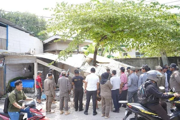 Suasana Penertiban (Dok: Ist).